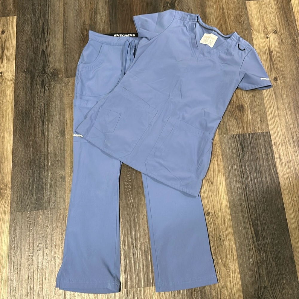 Women’s Scrub Set